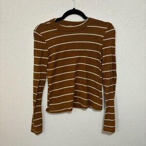 Cropped striped long sleeve top brown medium heart & hips